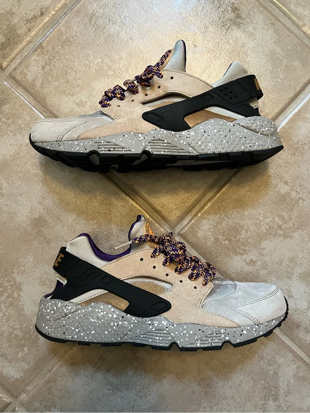 AIR HUARACHE PREMIUM ACG ‘LINEN’